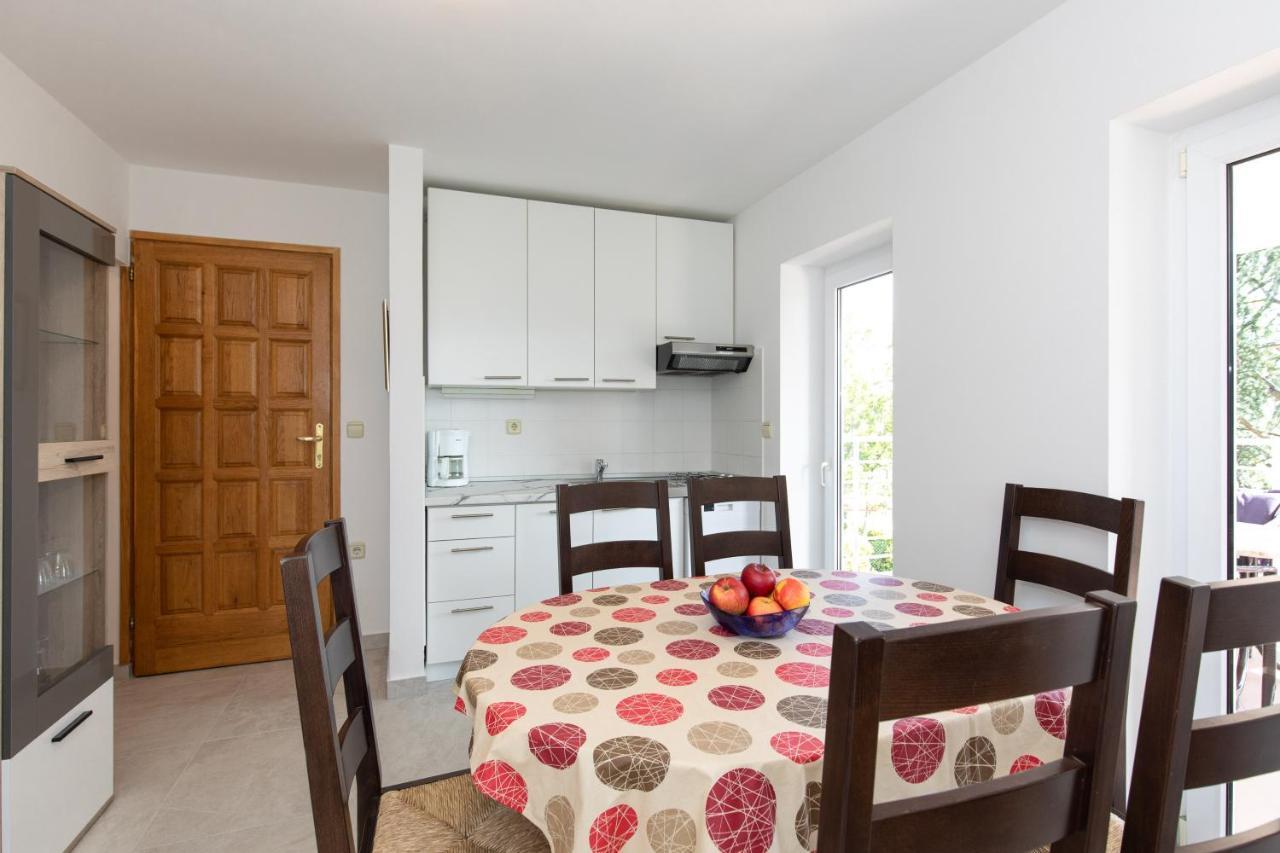 Apartmani "Ruza" โพราต ภายนอก รูปภาพ