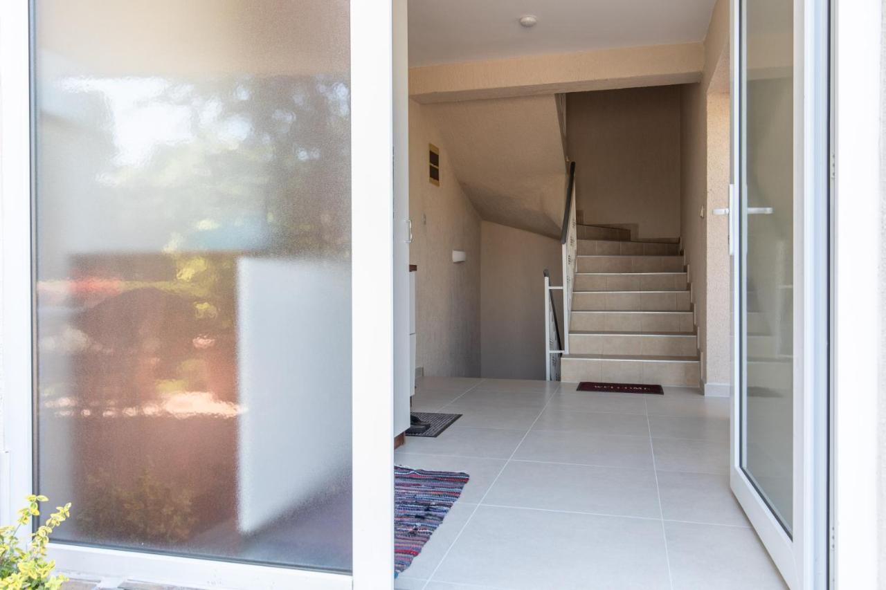 Apartmani "Ruza" โพราต ภายนอก รูปภาพ