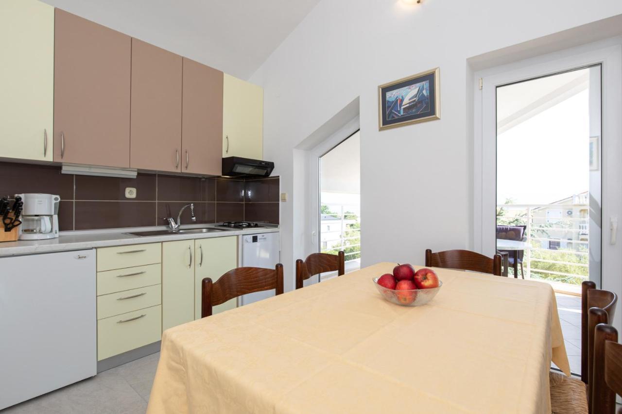 Apartmani "Ruza" โพราต ภายนอก รูปภาพ